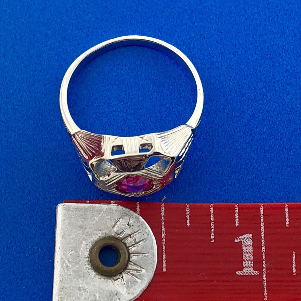 Art Deco 18K White Gold Round Ruby Solitaire Cocktail Ring