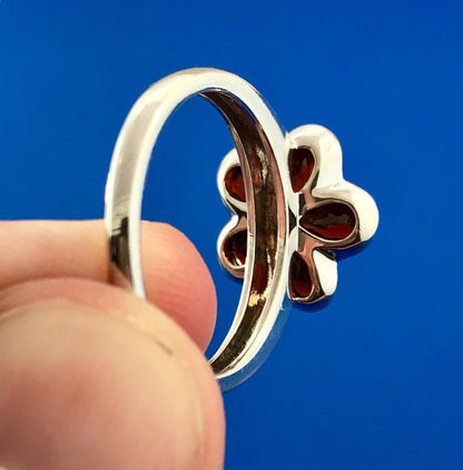 Designer 925 Sterling Silver Garnet Flower January Birthday Occasion Ring