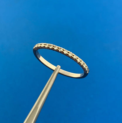 Designer 10K White Gold Diamond Wedding Anniversary Band Ring