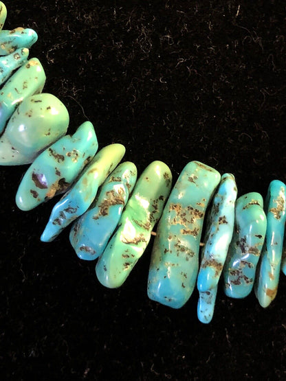 Vintage Silver Tone Irregular Graduated Turquoise Beaded Statement Necklace