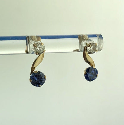 Lovely 10k Yellow Gold Round Cut Blue Purple Sparkling CZ Stud Earrings
