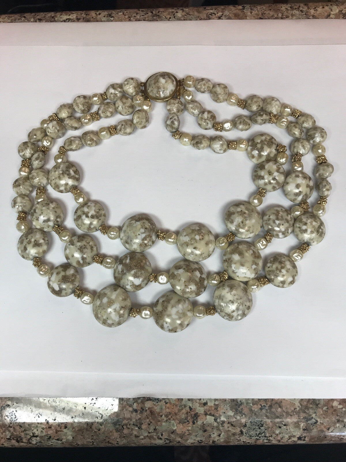 Vintage Gold Tone Pearl Nugget Lucite Faux Agate Bead Three Strand Drop Necklace