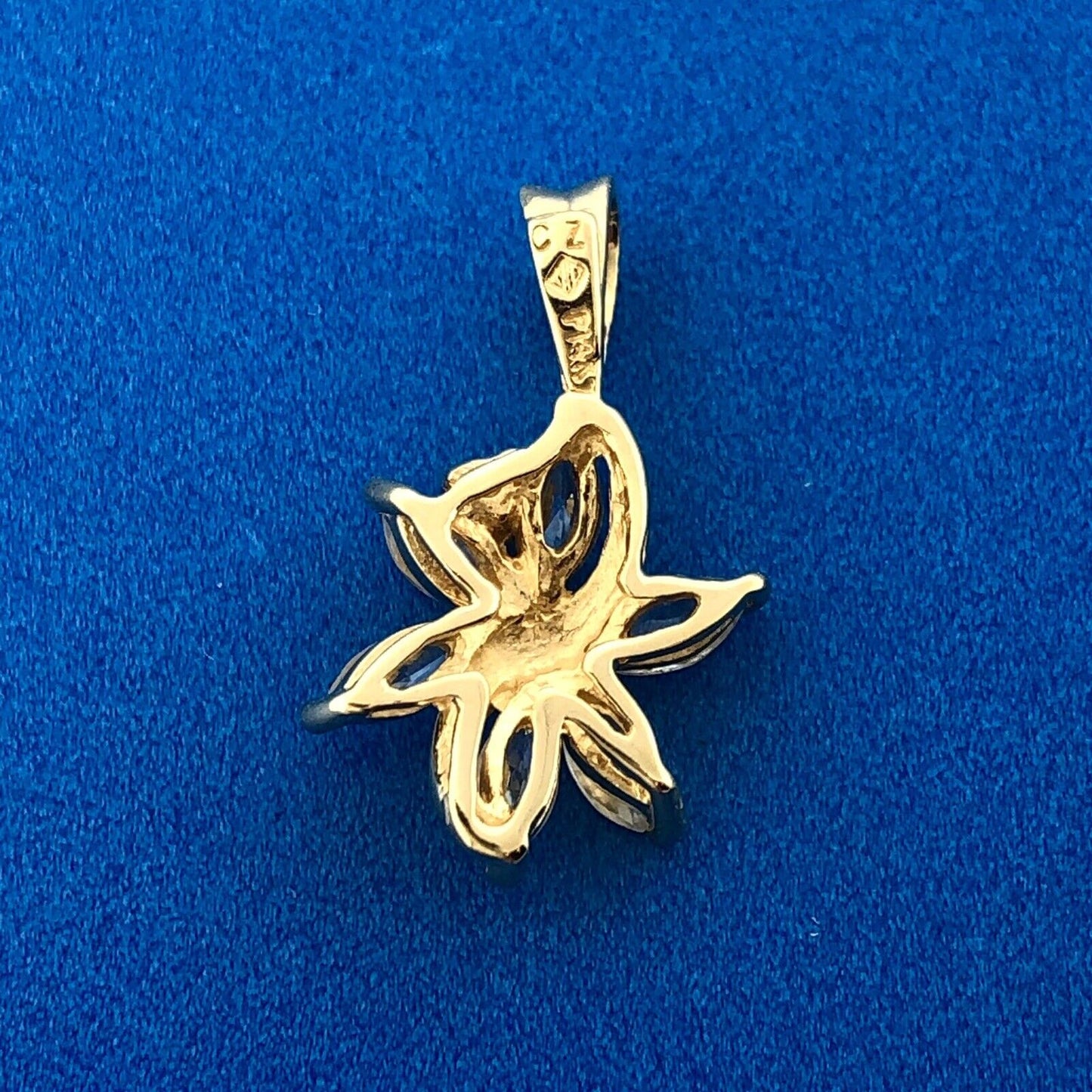 Designer 14K Yellow Gold Cubic Zirconia CZ Floral Petite Pendant