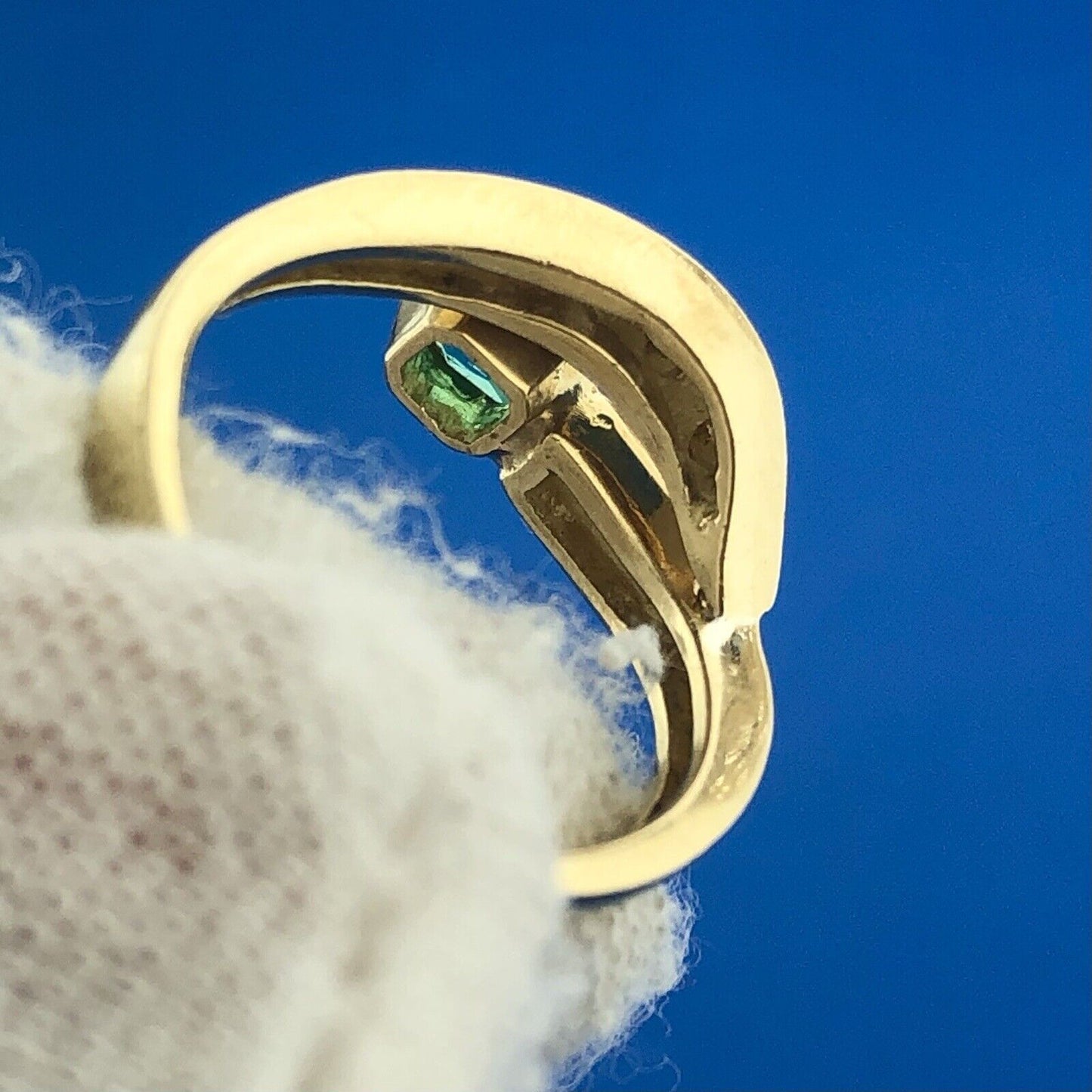 Modernist Free Form 18K Yellow Gold Emerald Diamond May Anniversary Ring