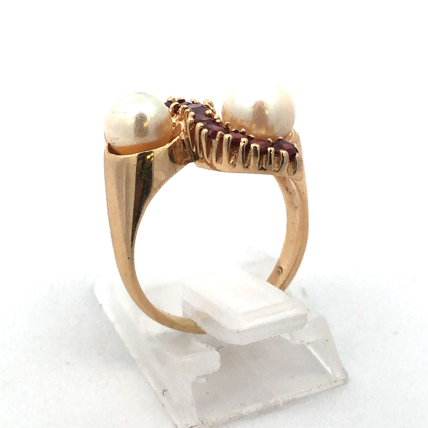 Vintage 14K Yellow Gold Garnet Pearl Free Form Cocktail Anniversary Ring