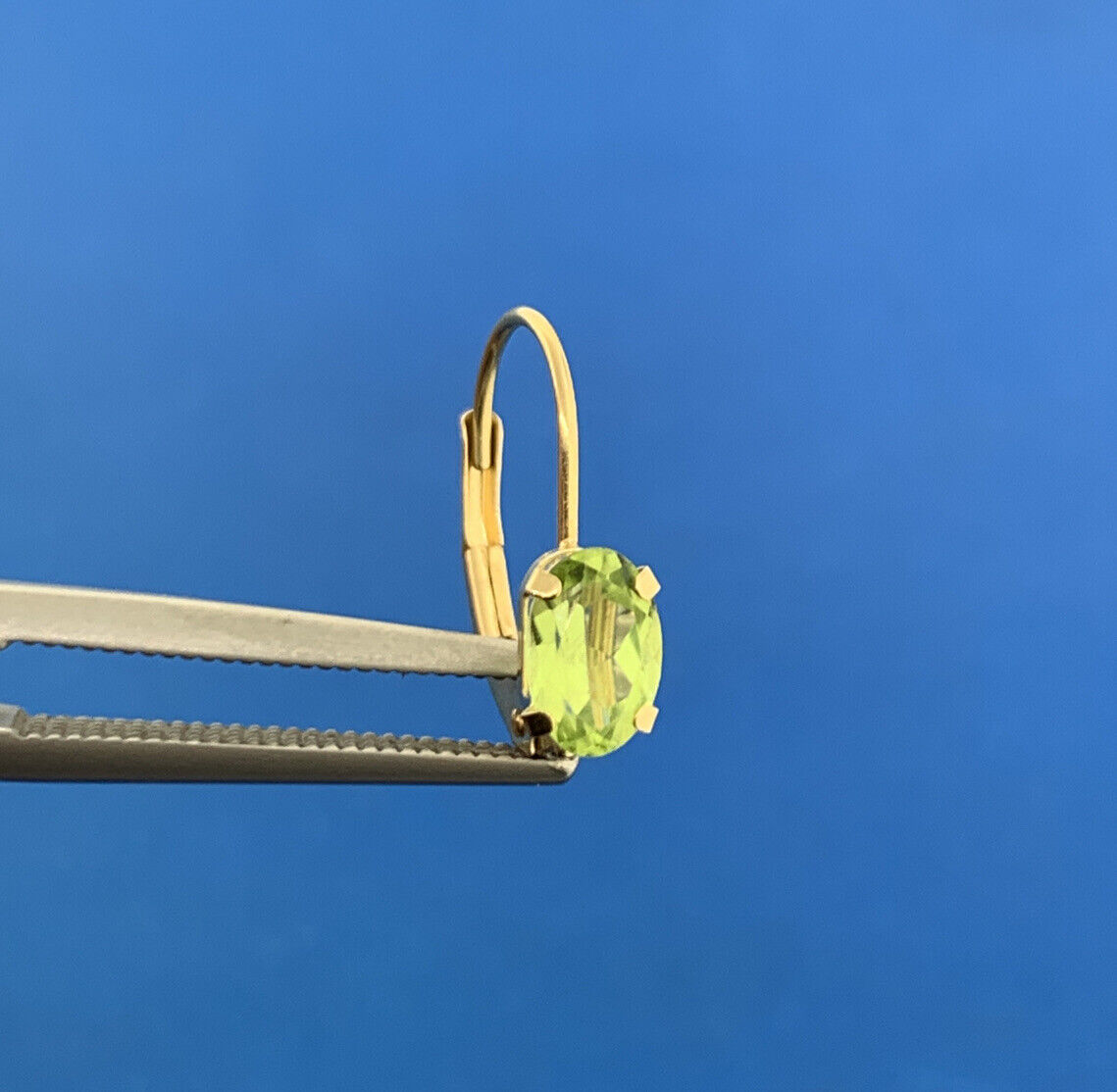 Designer RGE 14K Yellow Gold Oval Peridot August Birthstone Leverback Earrings
