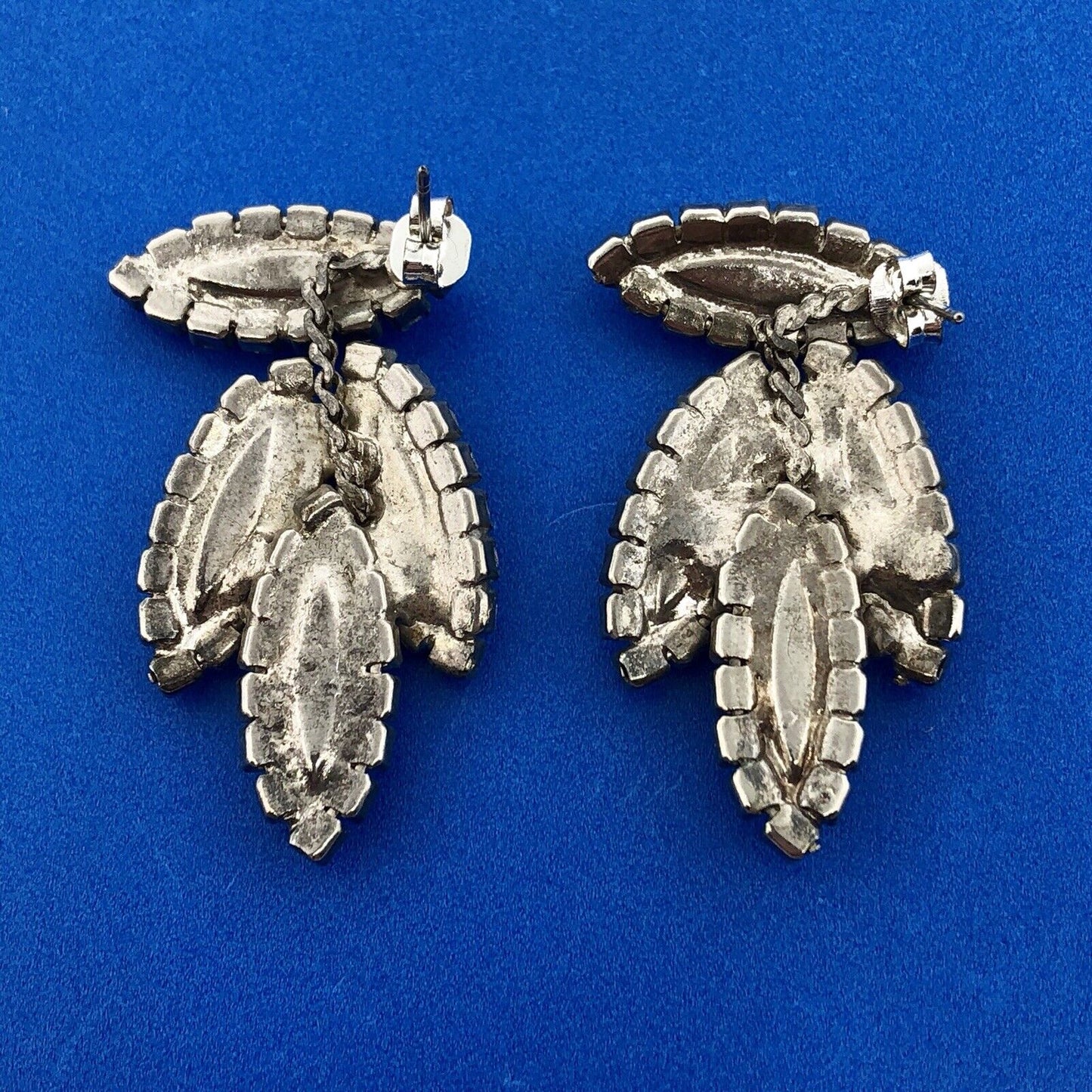 Art Deco Silver Tone Black Jet White Rhinestone Feather Leaf Dangle Earrings