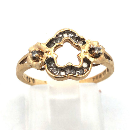 Estate Designer 10K Yellow Gold Diamond Floral Flower Sweetheart Sweet 16 Ring