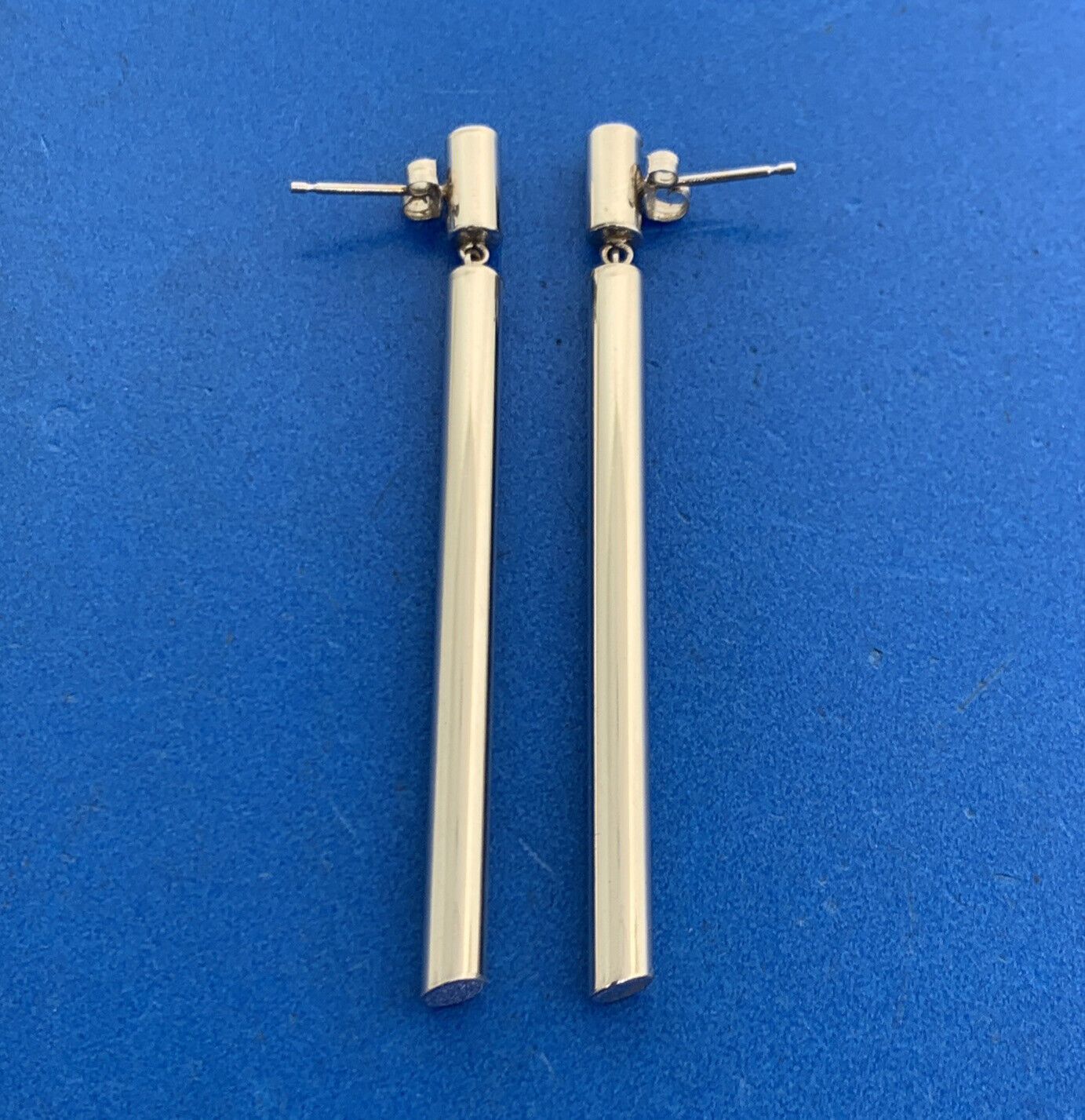 Designer 14K White Gold Polished Tubular Modernist Drop Dangle Stud Earrings