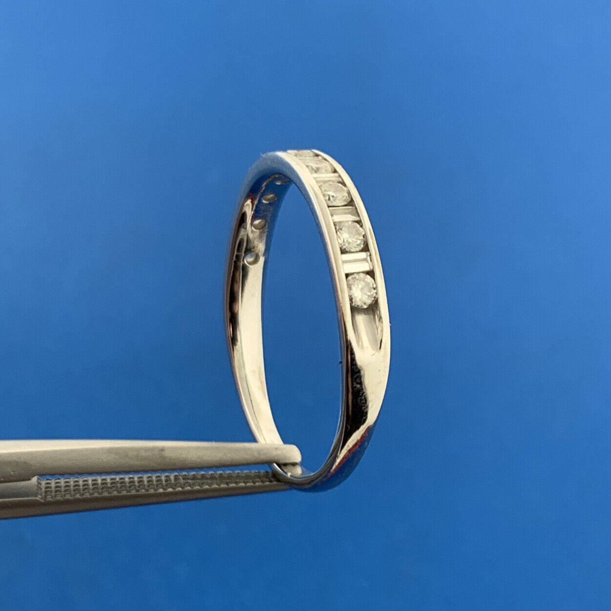 Gorgeous 14k White Gold Round Baguette Cut Diamond Wedding Anniversary Band Ring
