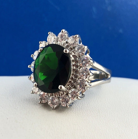 Retro Sterling Silver 925 Green White CZ Statement Fashion Cocktail Ring