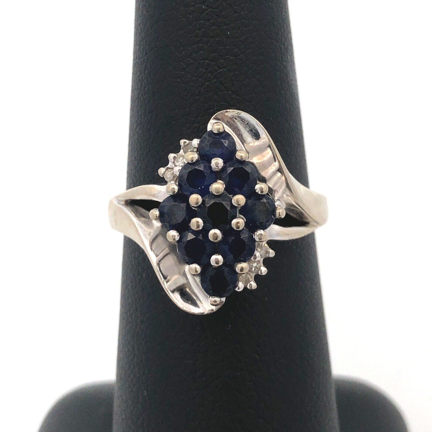 Designer 10K White Gold Round Sapphire Cluster W/Diamond Accents Cocktail Ring