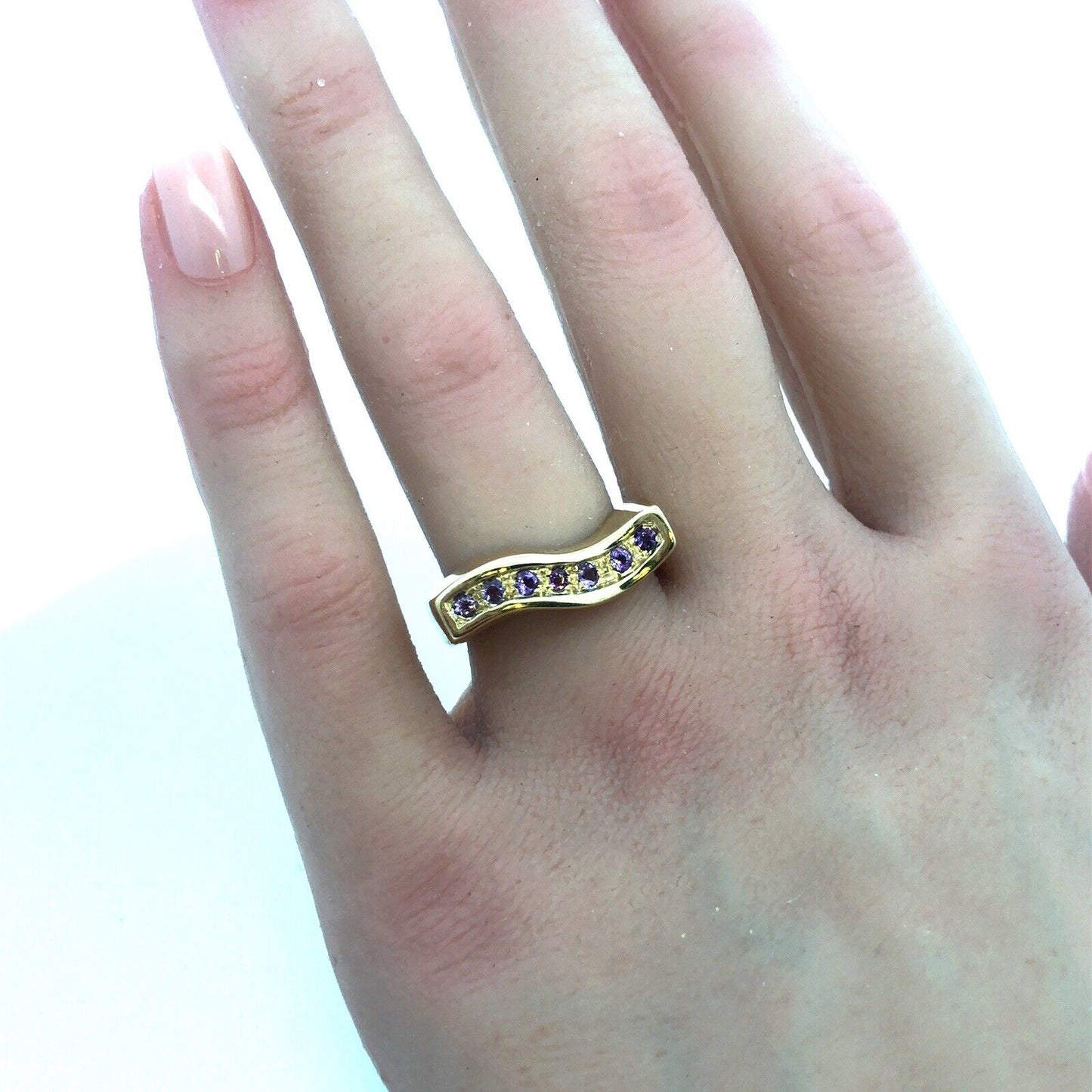 Modernist 14k Yellow Gold Italy Curved Amethyst February Anniversary Band Ring