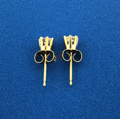 Gorgeous 14k Yellow Gold Round Cut Diamond .25tcw 1/4  Stud Earring Pair