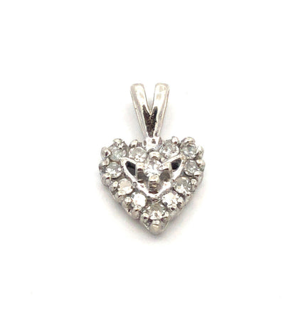 14K White Gold Round Diamond Cluster Heart Anniversary Charm Pendant