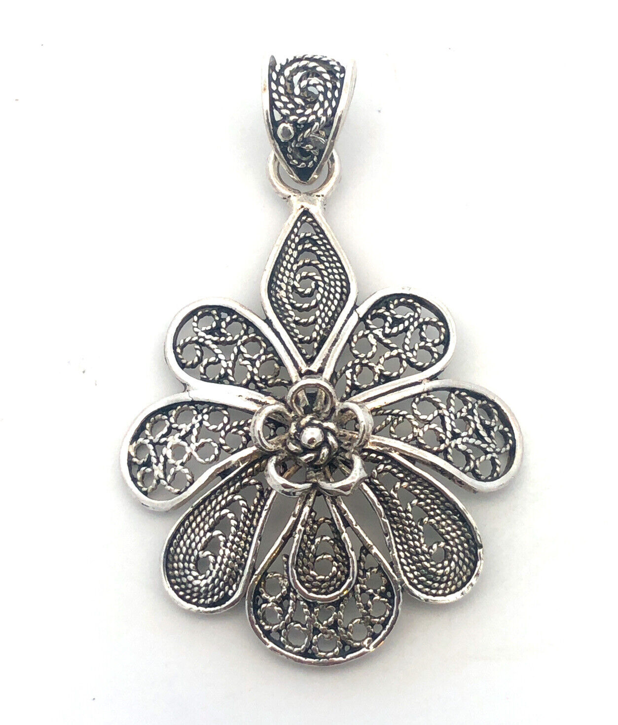 Vintage 925 Sterling Silver Filigree Detail Flower Statement Pendant