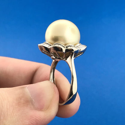 Stunning Estate 14K White Gold Pearl Diamond Baguette Halo Statement Ring