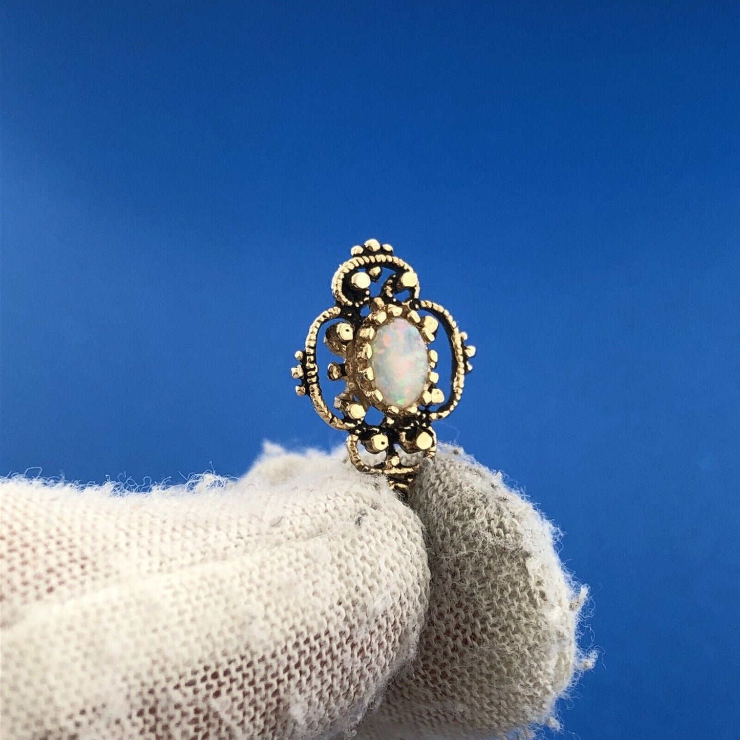 Gorgeous 14k Yellow Gold Cabochon White Opal Openwork Filigree Regal Pendant