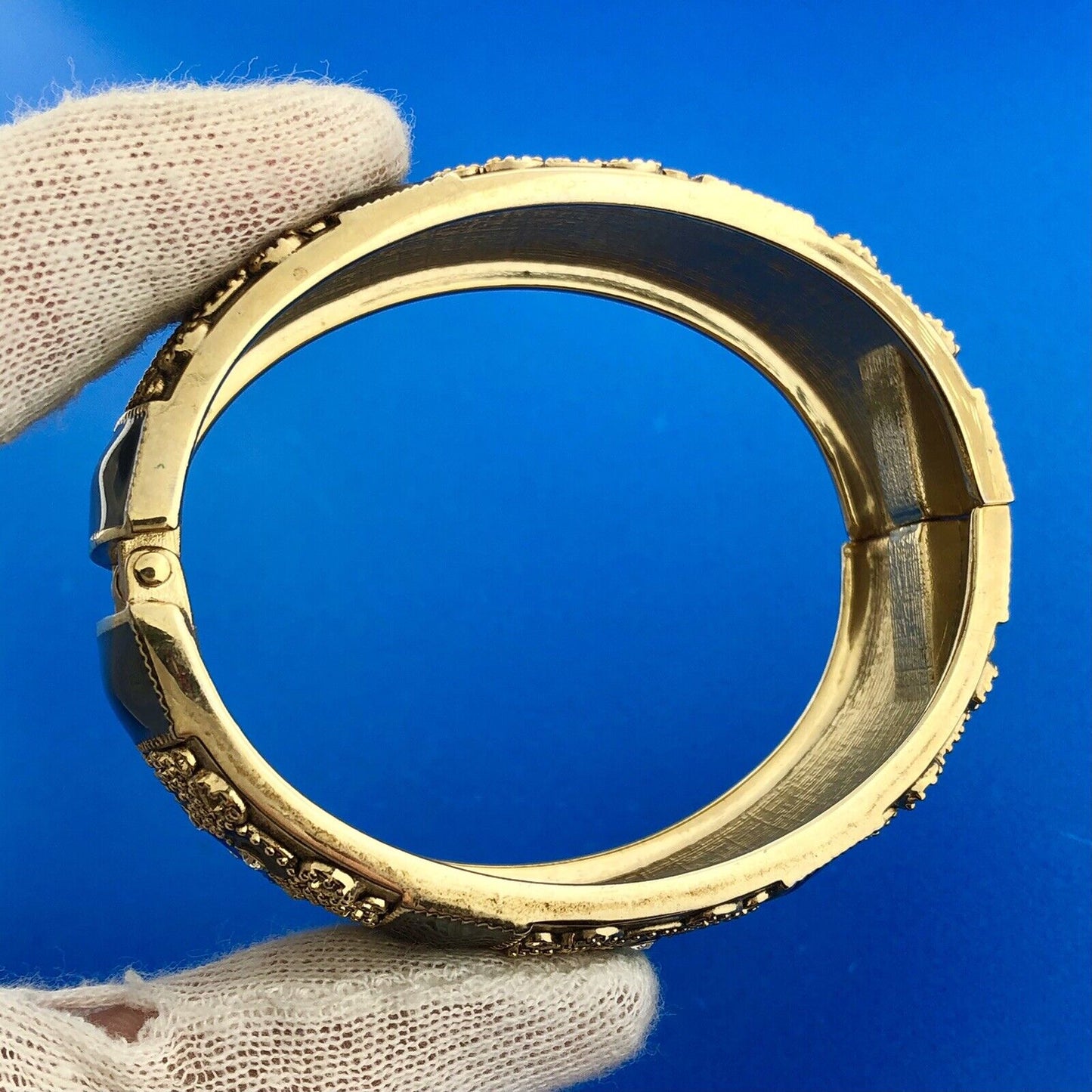 Gorgeous Gold Toned Black Enamel Sparkling Rhinestone 6.5" Hinged Cuff Bracelet