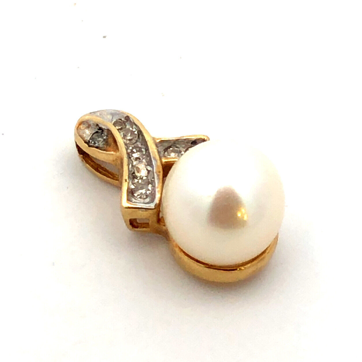 Designer ADL 10K Yellow Gold Round White Pearl Diamond Accent Pendant