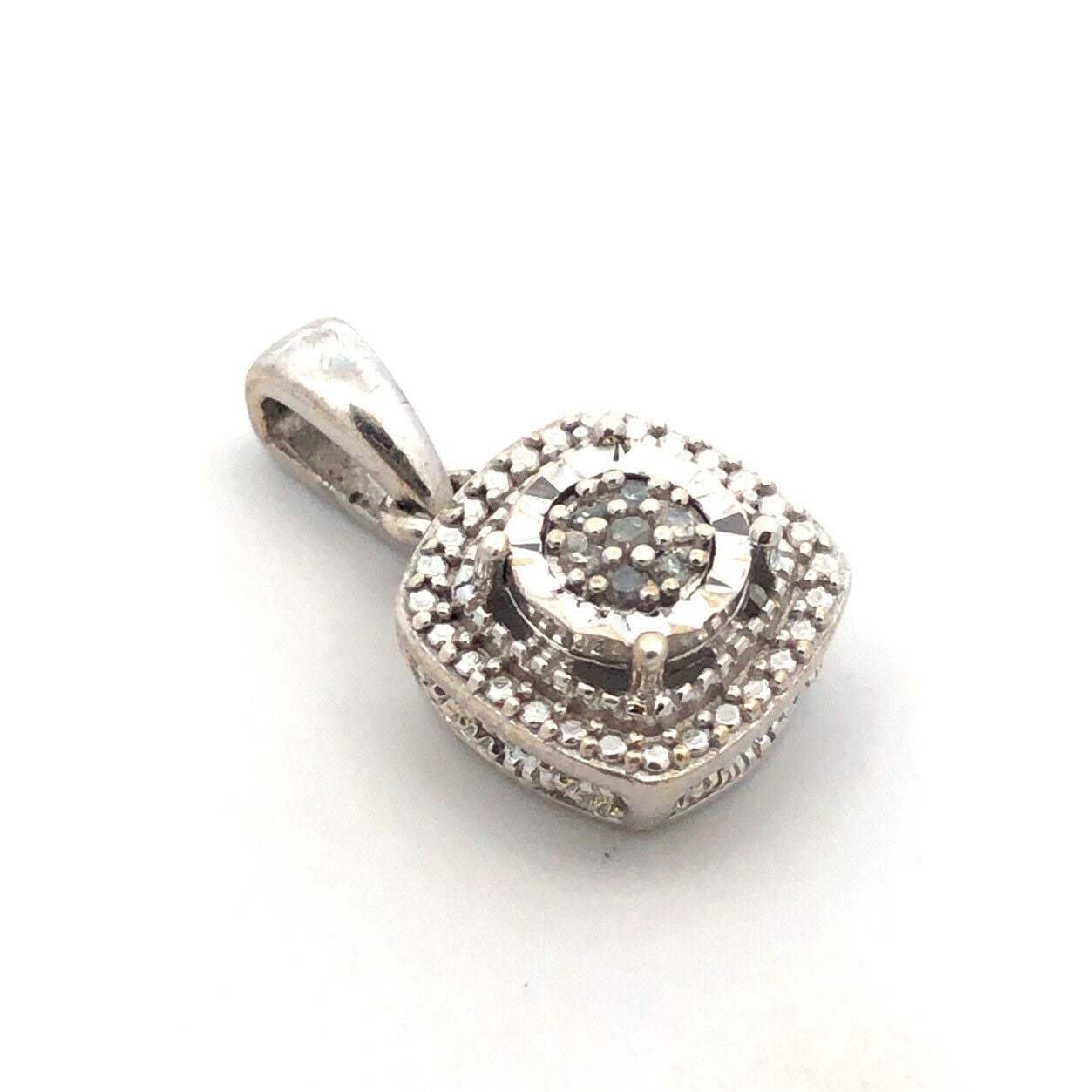Designer 925 Sterling Silver Diamond Cluster Illusion Halo Setting Charm Pendant