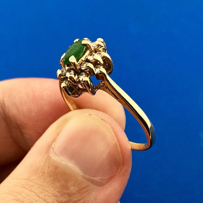 Vintage 14K Yellow Gold Emerald Diamond May Anniversary Sweetheart Ring
