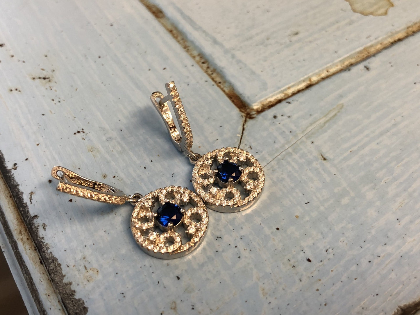 Elegant Sam & Co Sterling Silver 925 Blue Sapphire Diamond Drop Dangle Earrings