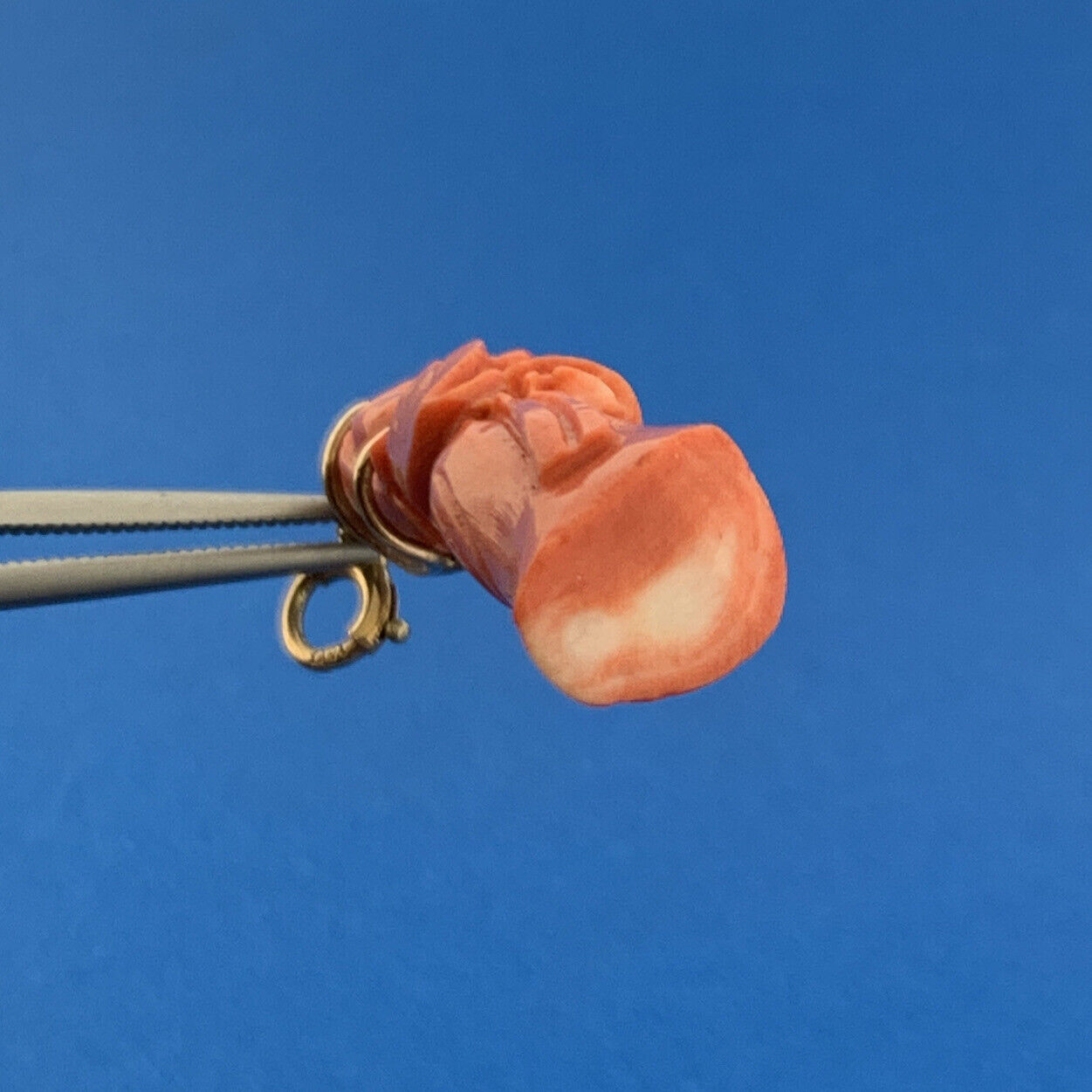 Gorgeous 14k Yellow Gold Carved Coral Chinese Eastern Wise Man Dangle Pendant