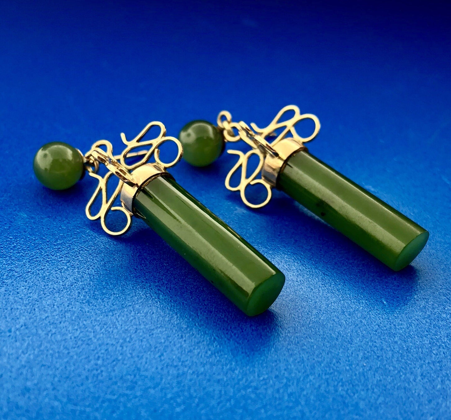 Vintage 14k Yellow Gold Jade Jadeite Modernist Drop Dangle Earrings