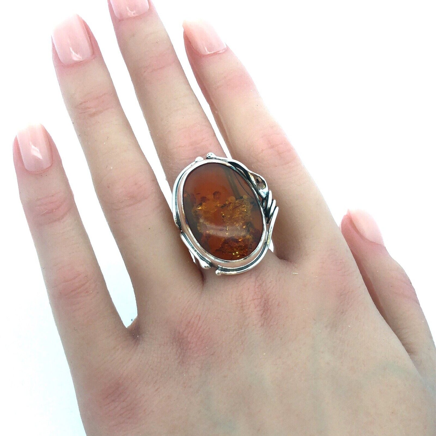 Vintage 925 Sterling Silver Oval Amber Vine Detail Statement Ring