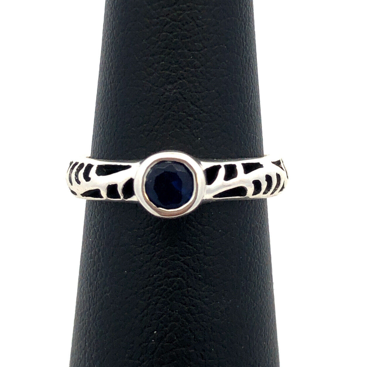 925 Sterling Silver Round Blue Cubic Zirconia CZ Open Work Band Size 6 Ring