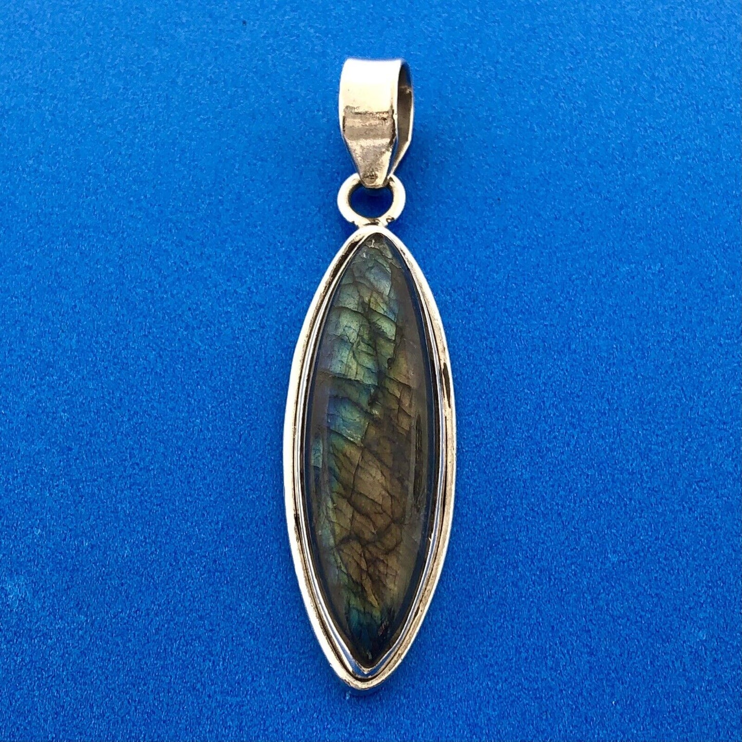 Lovely Sterling Silver 925 Iridescent Cabochon Labradorite Teardrop Pendant