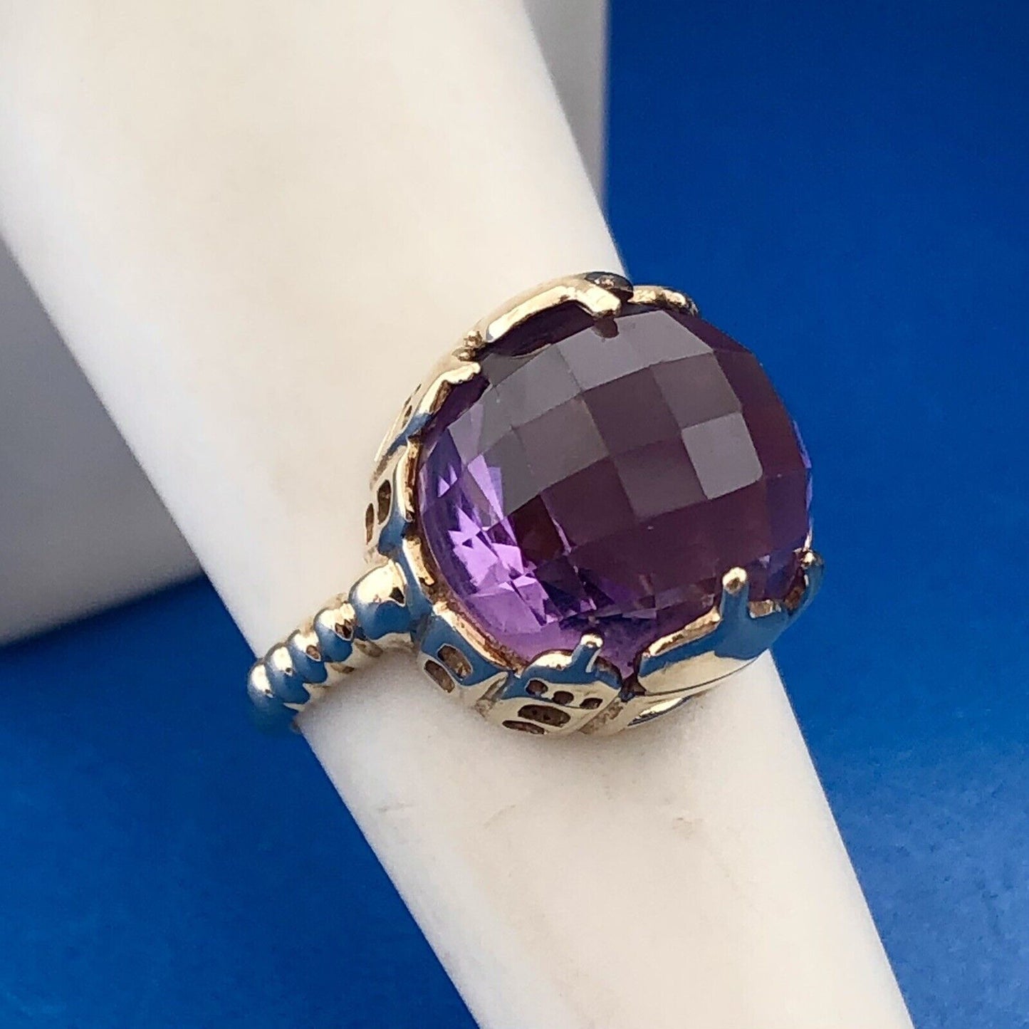 Retro 10K Yellow Gold Amethyst Spheroid Siam Temple Mounting Statement Ring