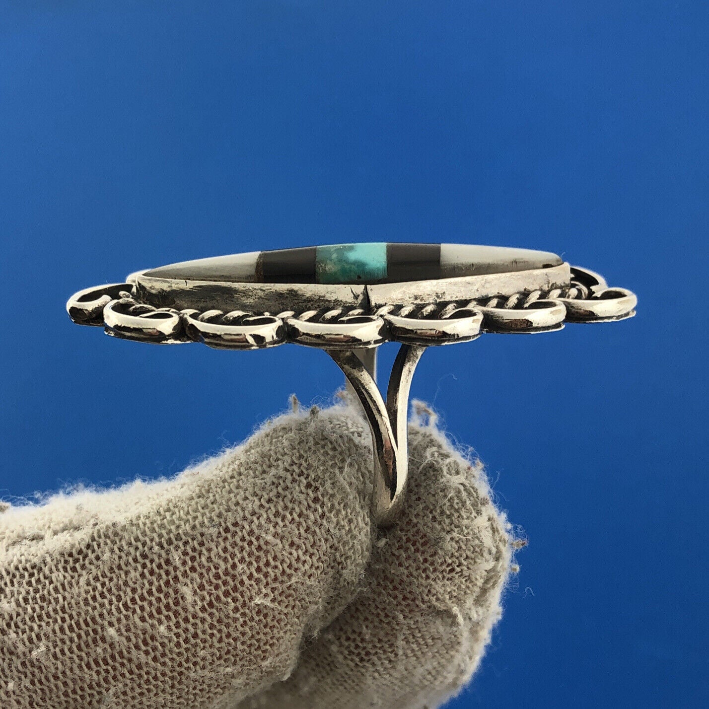 Vintage Native American 925 Sterling Silver Turquoise Inlay Statement Ring