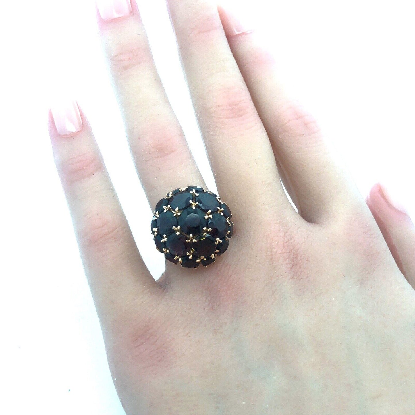 Gorgeous 14k Yellow Gold Round Cut Garnet Dome Cluster Statement Ring Size 6.5