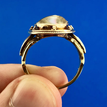 Vintage Art Deco Retro 10K Yellow Gold Abalone Ring with Filigree Detailing
