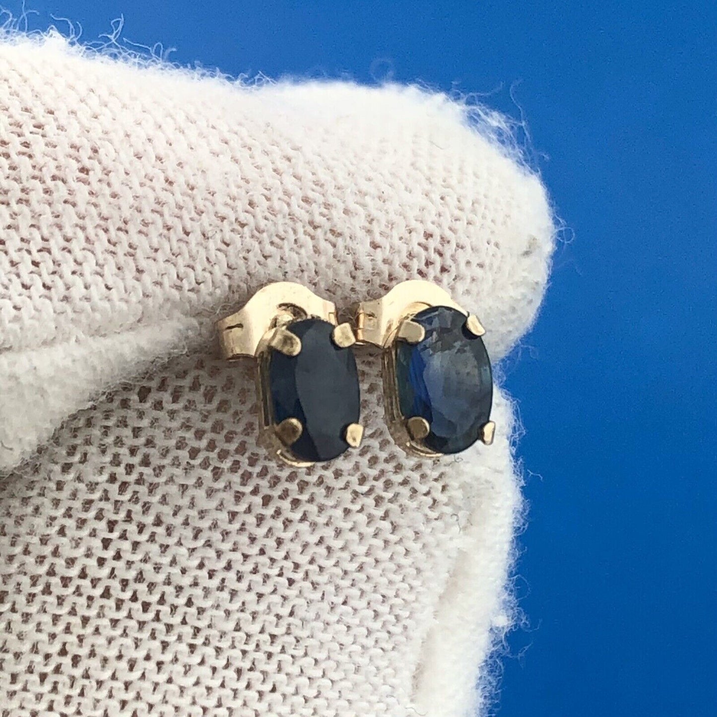 10K Yellow Gold Oval Sapphire Birthstone Starter Stud Earrings