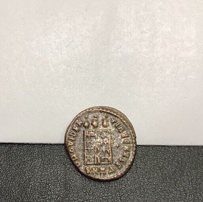 Licinius II A.D. 317-324 Roman AE Bronze Follis Campgate Reverse