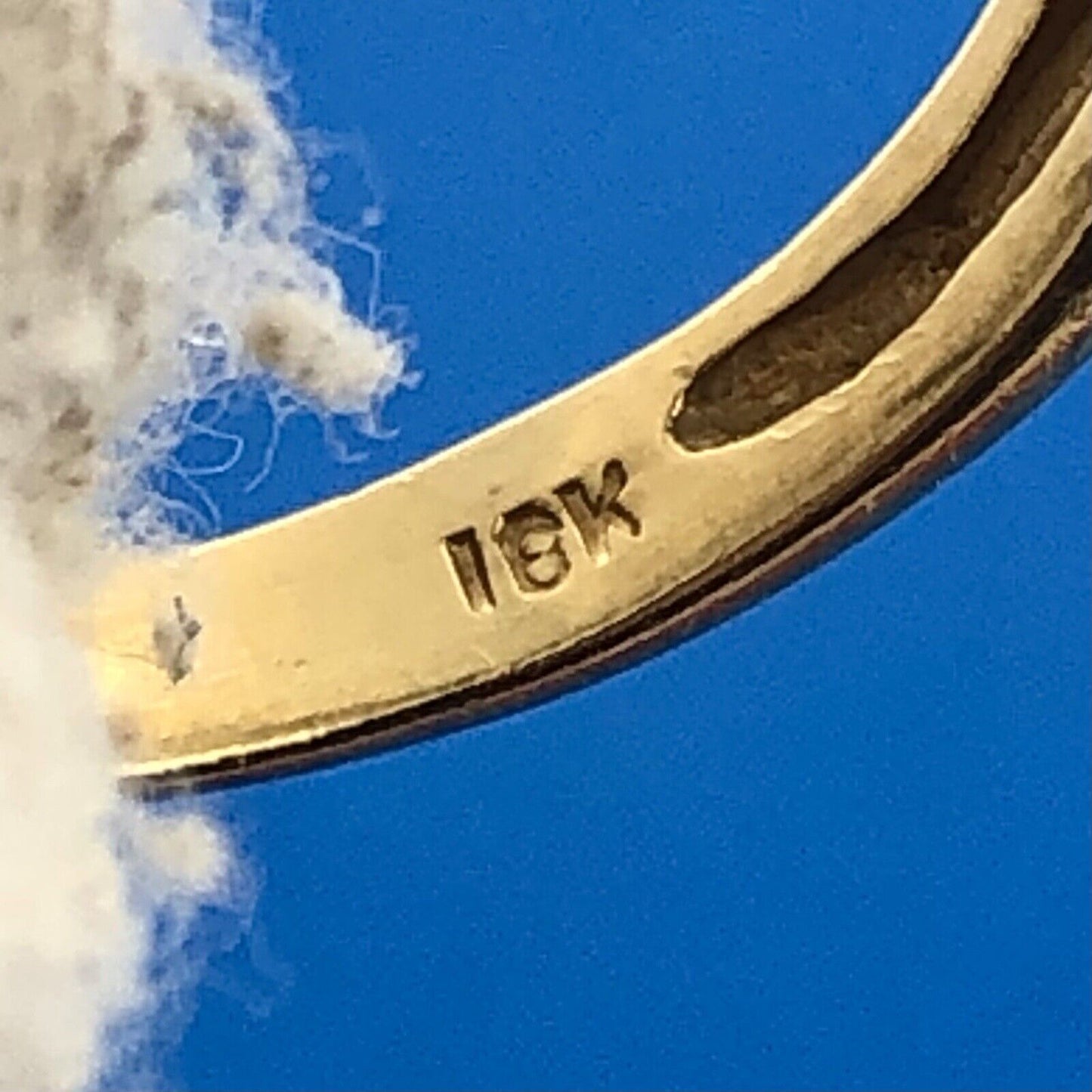 Retro 18K Yellow Gold Red Orange Coral Oval Cabochon Modernist Cocktail Ring