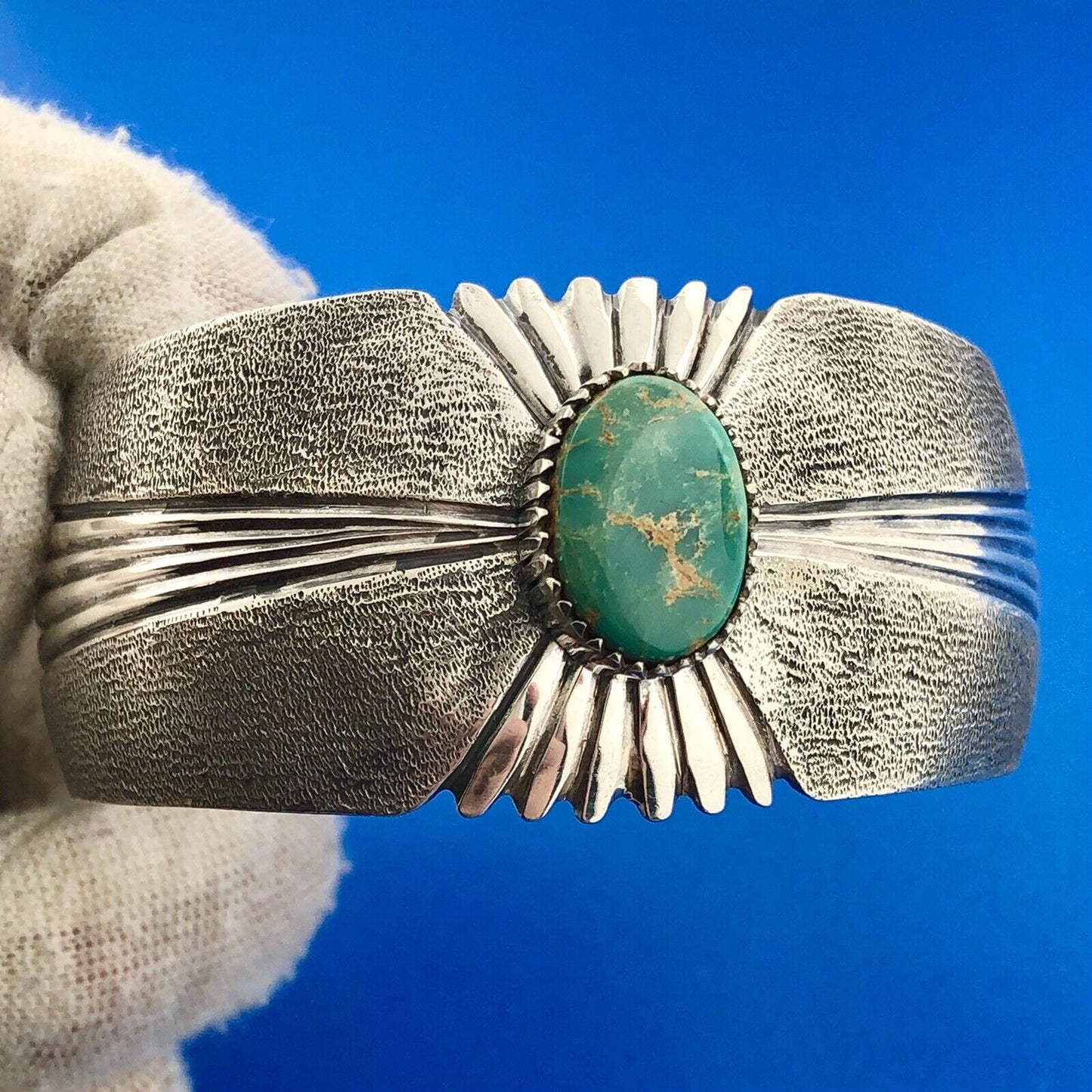Vintage Native American 925 Sterling Silver Turquoise Statement Cuff Bracelet