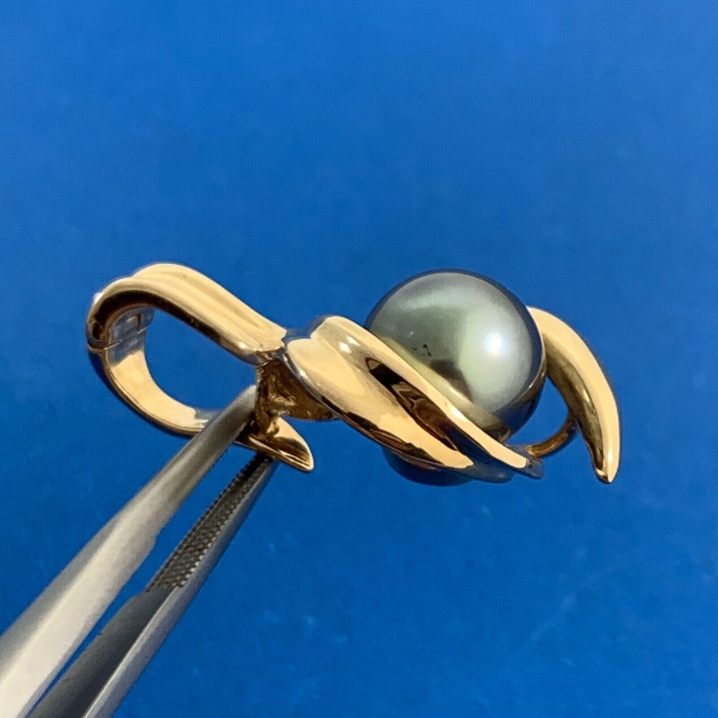 Vintage 14K Yellow Gold Tahitian Pearl Modernist Enhancer Pendant