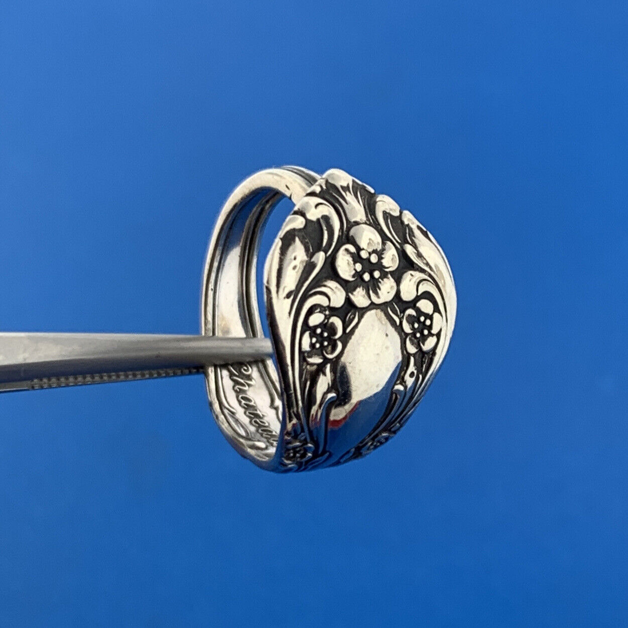 Alvin Chateau Rose 925 Sterling Silver Bypass Expandable Adjustable Spoon Ring