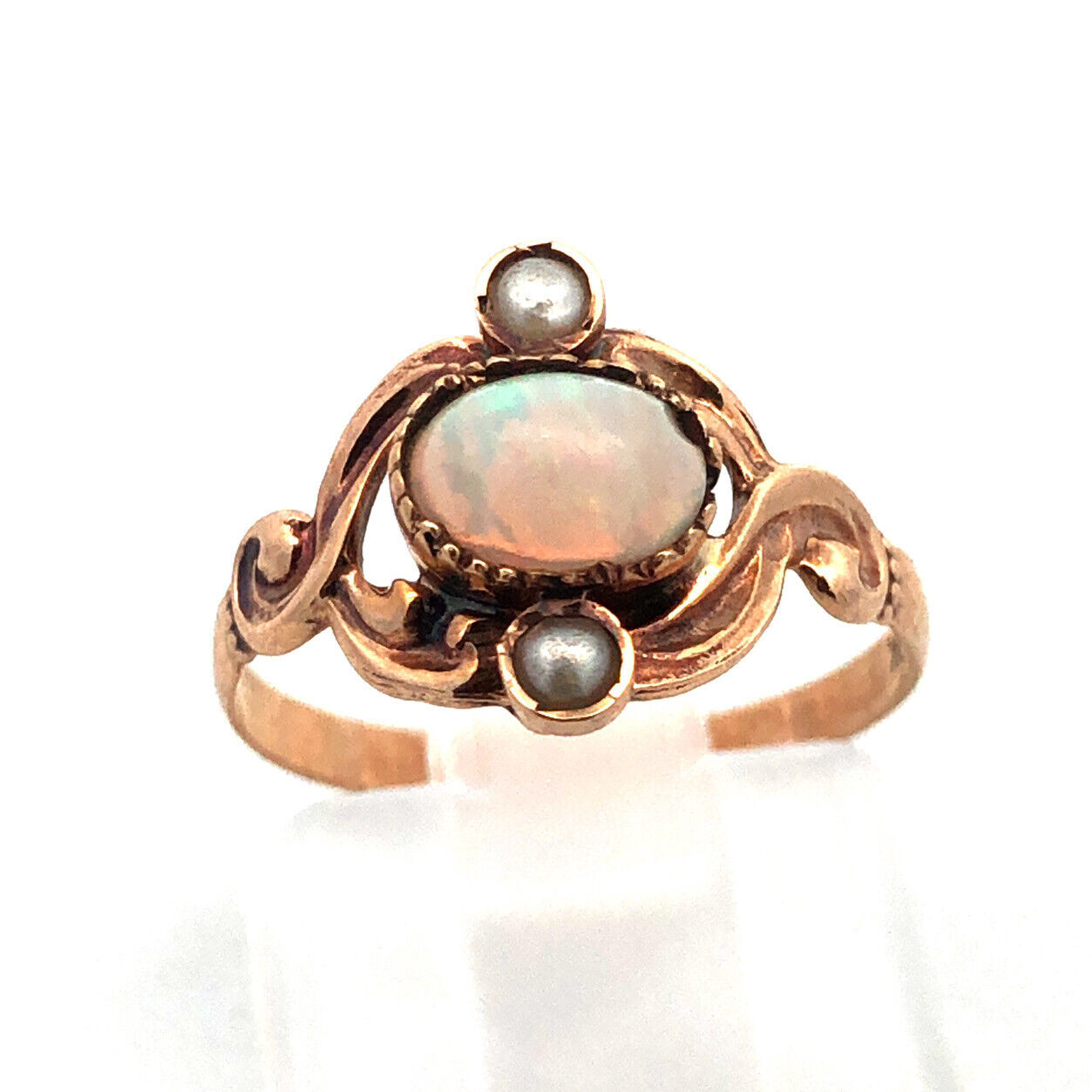 Vintage Estate 10k Yellow Gold White Opal Pearl Whimsical Wavy Ring Size 4.5