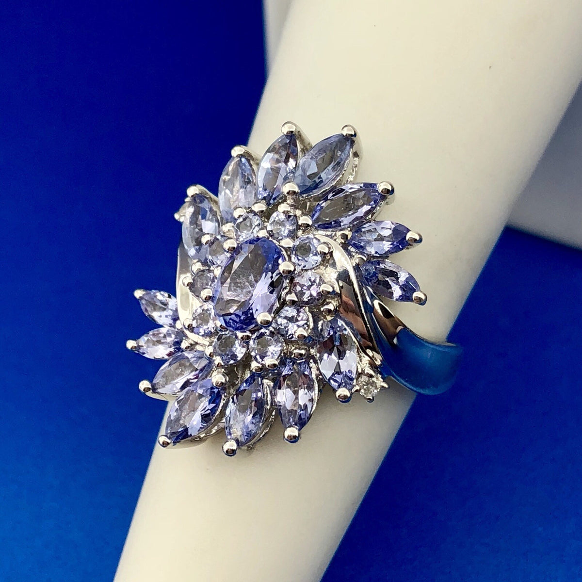Stunning Designer JS 925 Sterling Silver Tanzanite Diamond Floral Cluster Ring