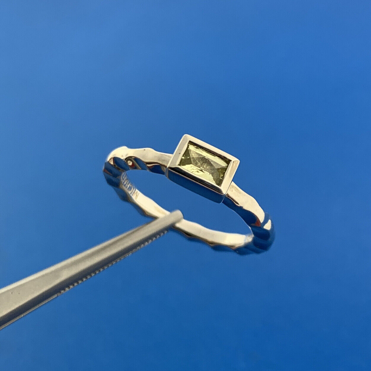 Designer Michael Dawkins Sterling Silver 925 Peridot Stackable Band Ring