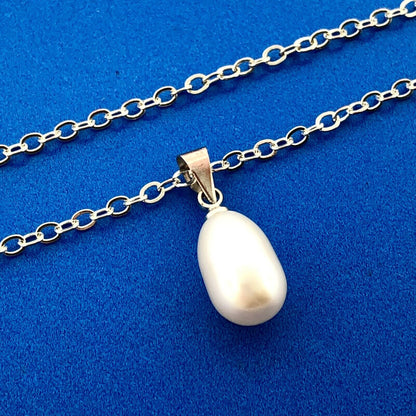 Stunning Sterling Silver 925 18" Oval Link Chain Pearl Necklace