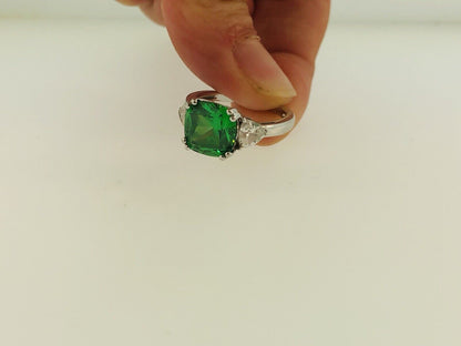 Stunning Designer Sterling Silver Green White Cubic Zirconia CZ Cocktail Ring