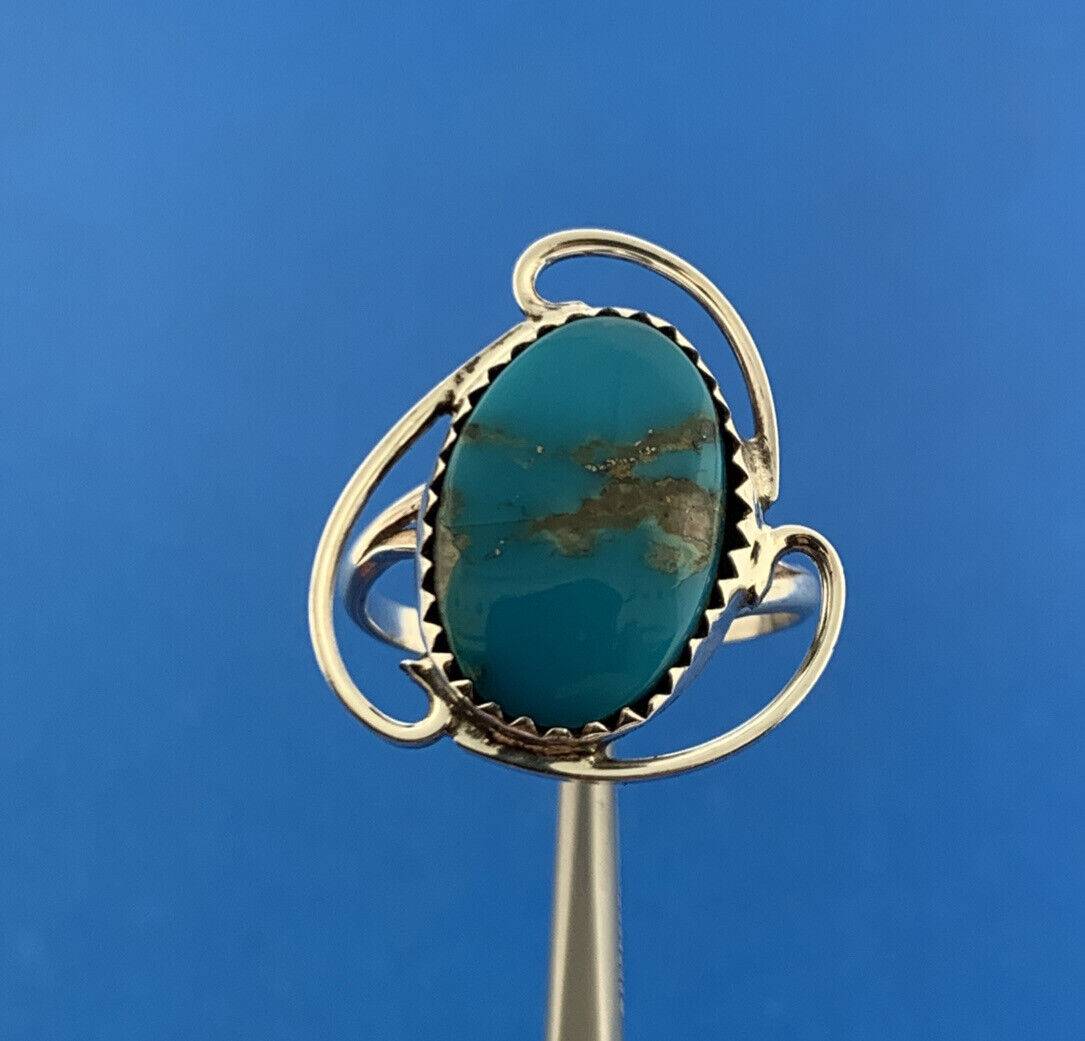 Vintage 925 Sterling Silver Oval Turquoise Cabochon Modernist Ring