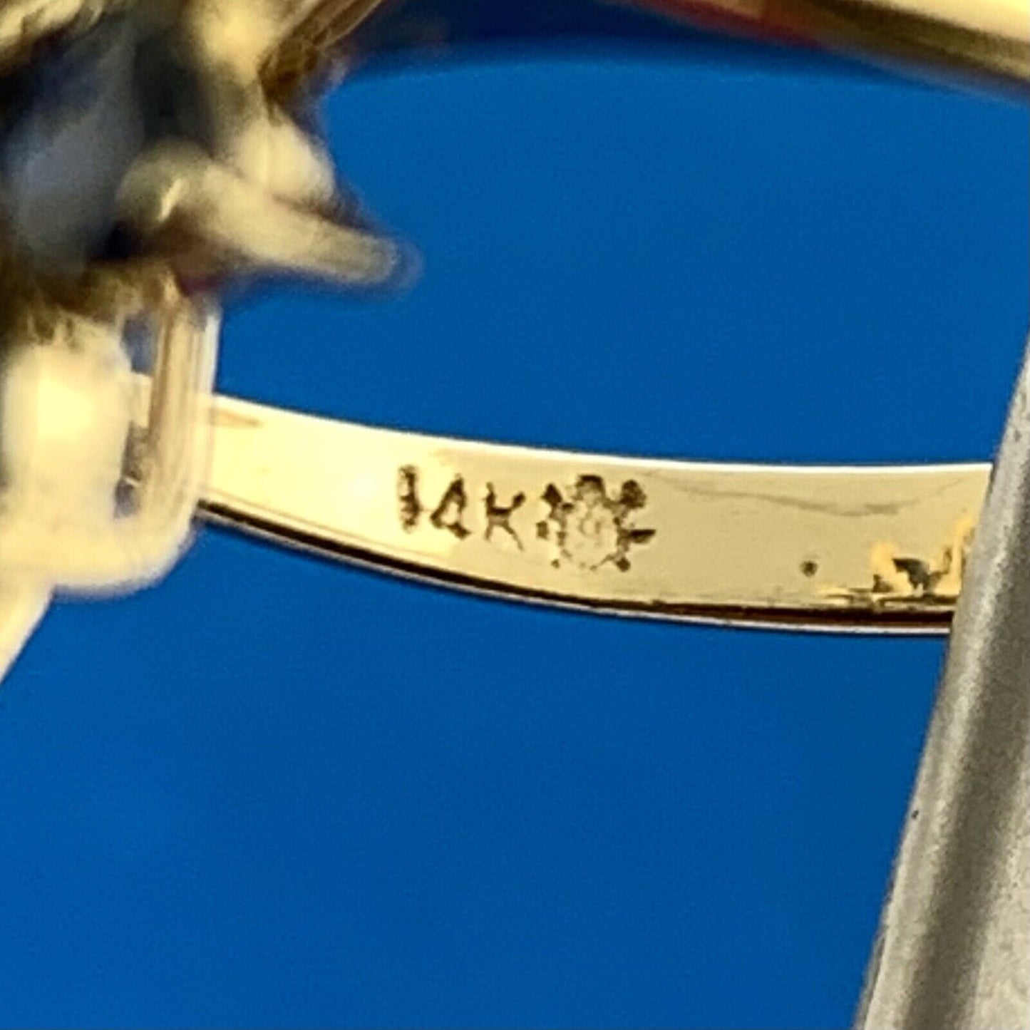 Gorgeous 14k Yellow Gold Round Cut Indigo Spinel Circle Cluster Ring Size 6.25