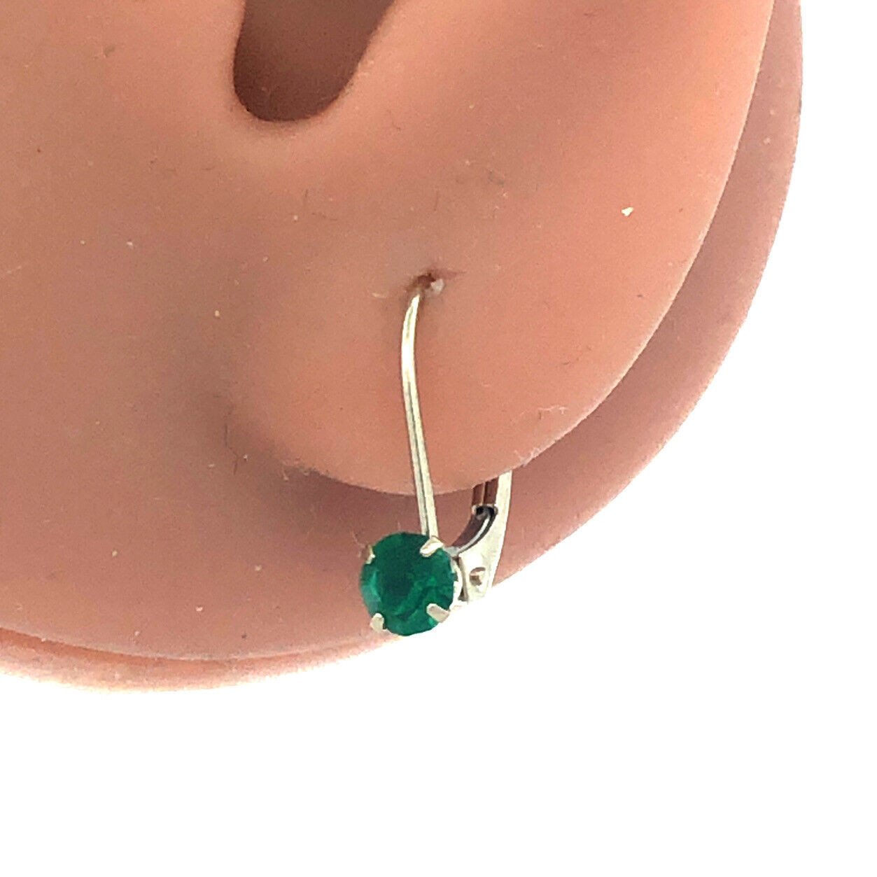 Elegant 14K White Gold Emerald Green Cubic Zirconia Starter Leverback Earrings